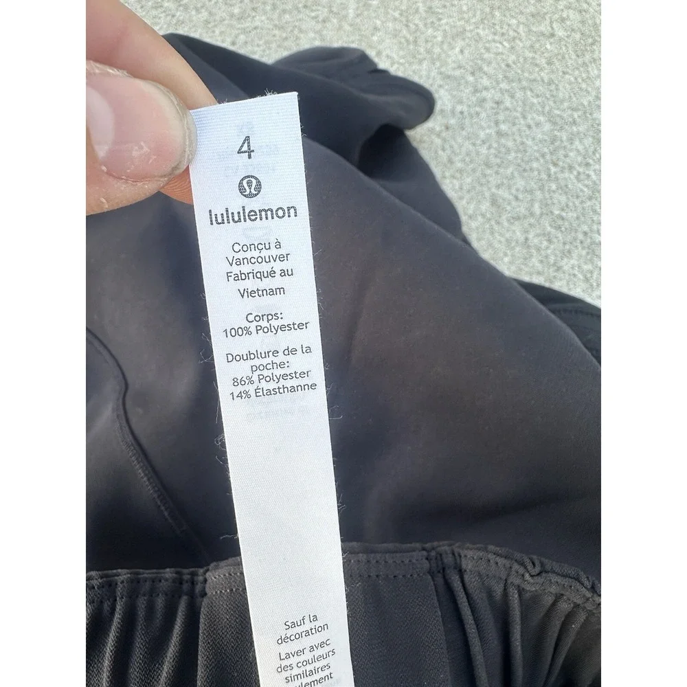Lululemon On The Fly Skirt *Woven Black‎ Size 4